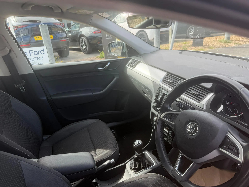 Skoda Rapid Spaceback Spaceback Se Tech Tsi Grey #10