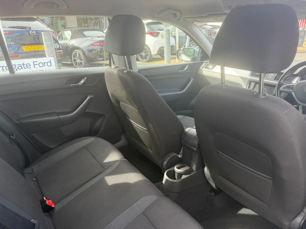 Skoda Rapid Spaceback Spaceback Se Tech Tsi Grey #16