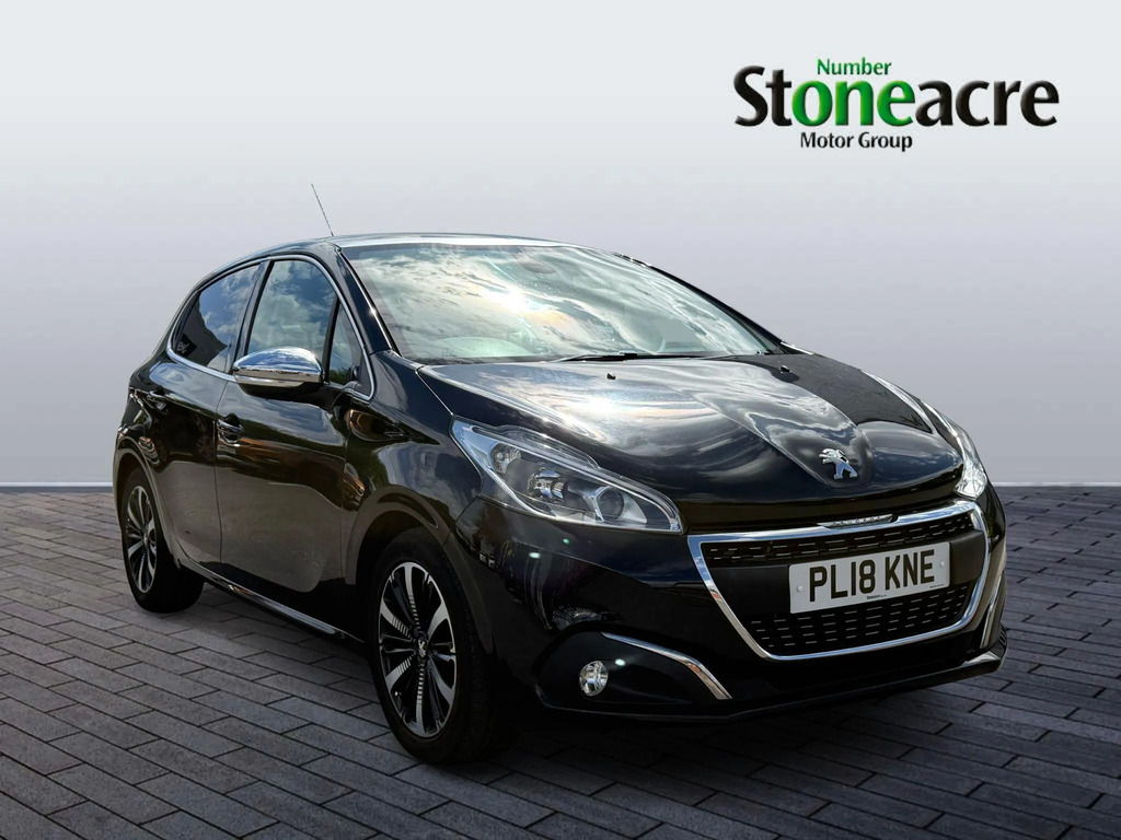 Peugeot 208 1.2 Puretech Allure Premium Hatchback M 