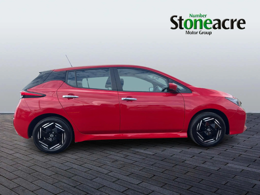 Nissan Leaf 39Kwh Acenta  #2