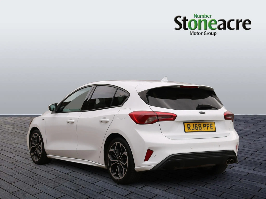 Ford Focus 1.0T Ecoboost St-line X Hatchback Manua White #5