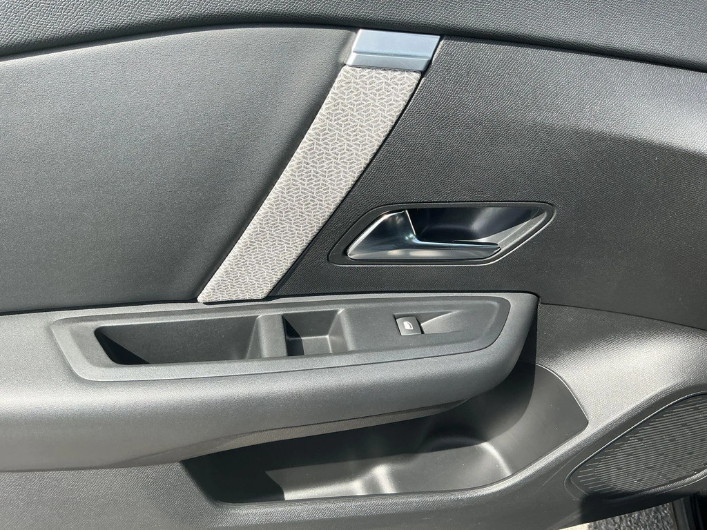 Citroen C4 1.2 Puretech Max Hatchback Euro #35