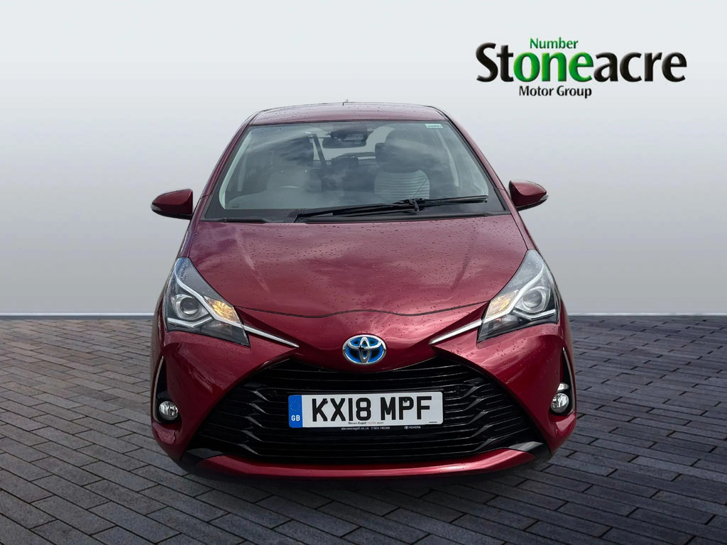 Toyota Yaris 1.5 Vvt-h Icon Tech Hatchback Hybrid E-  #2