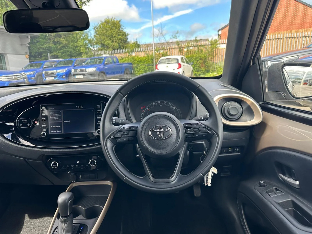Toyota Aygo X 1.0 Vvt-i Edge X-shift Euro 6 Ss  #6