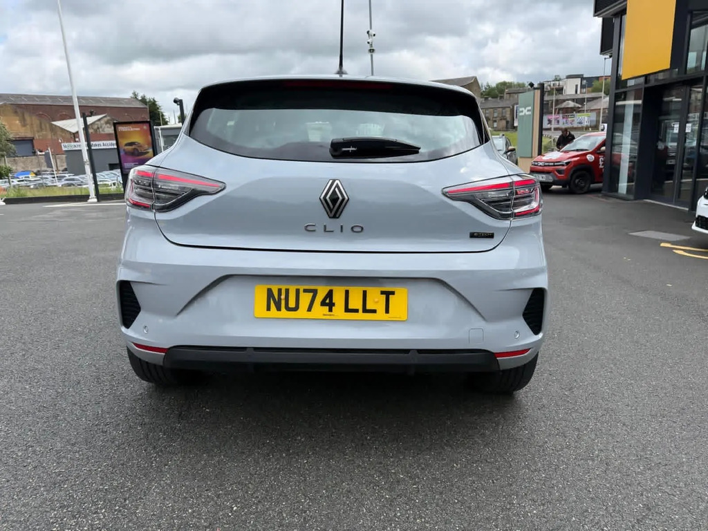 Renault Clio 1.6 E-tech Full Hybrid 145 Evolution  #6