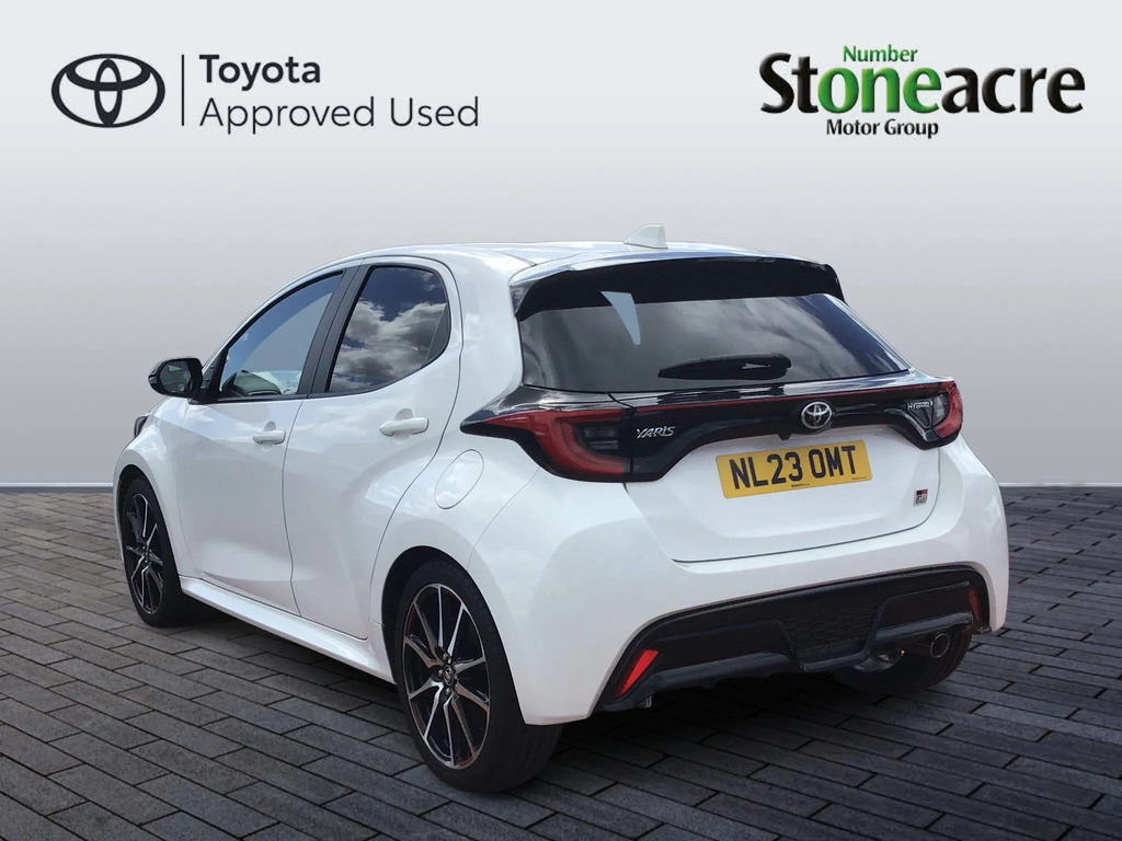 Toyota Yaris 1.5 Hybrid Gr Sport Cvt  #4