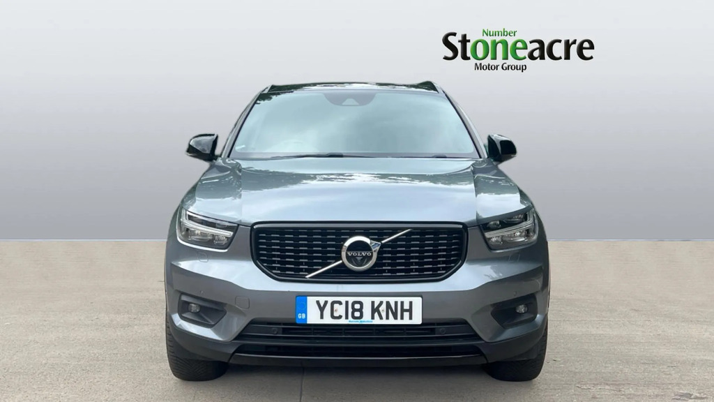 Volvo XC40 D4 Awd R-design Black #8
