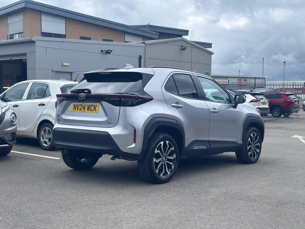 Toyota Yaris Cross 1.5 Hybrid Design Cvt  #2