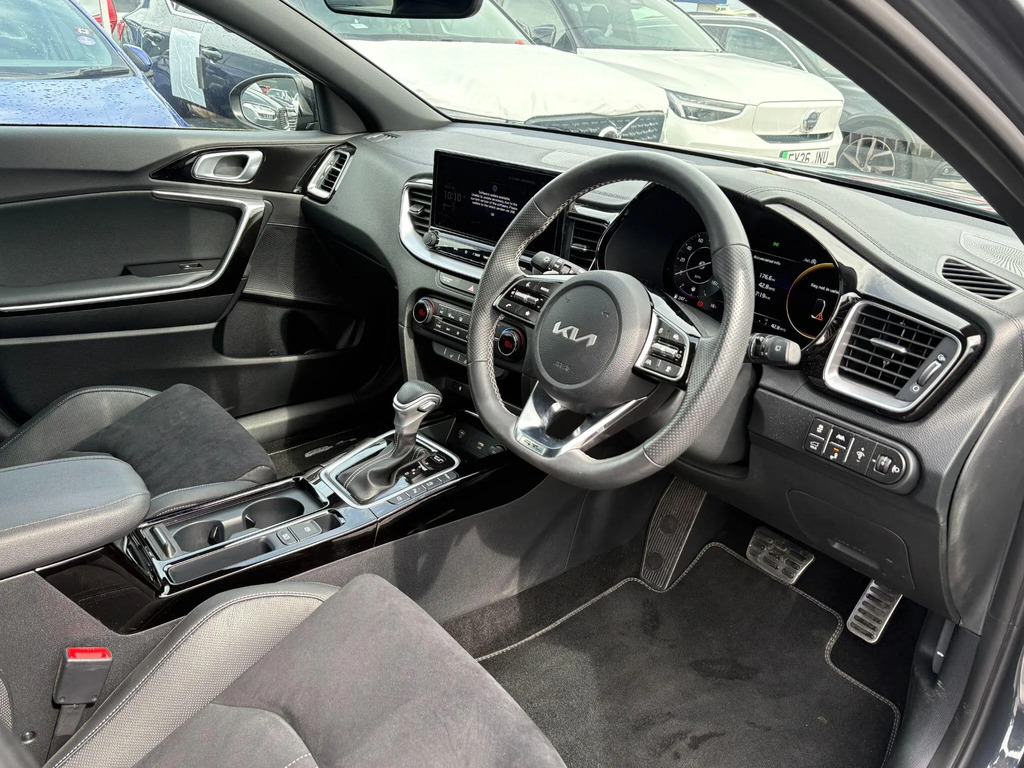 Kia Xceed 1.5T Gdi Isg Gt-line White #10