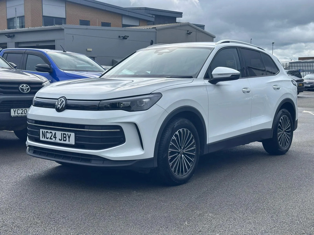 Volkswagen Tiguan 1.5 Etsi Mhev Match Dsg Euro 6 Ss  #3