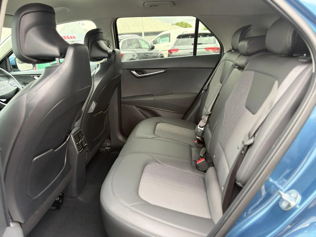 Kia e-Niro Niro 64.8Kwh 3 Suv 201 Bhp Blue #12