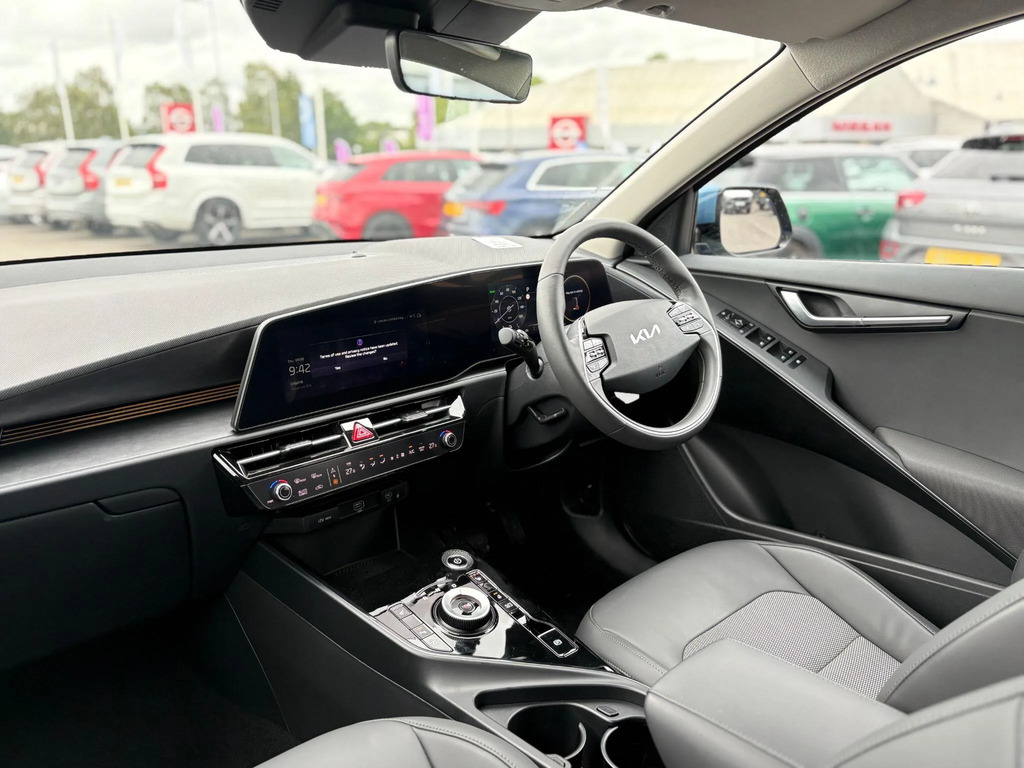 Kia e-Niro Niro 64.8Kwh 3 Suv 201 Bhp Blue #9