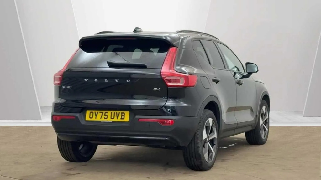 Volvo XC40 2.0 B4p Plus Dark  #3