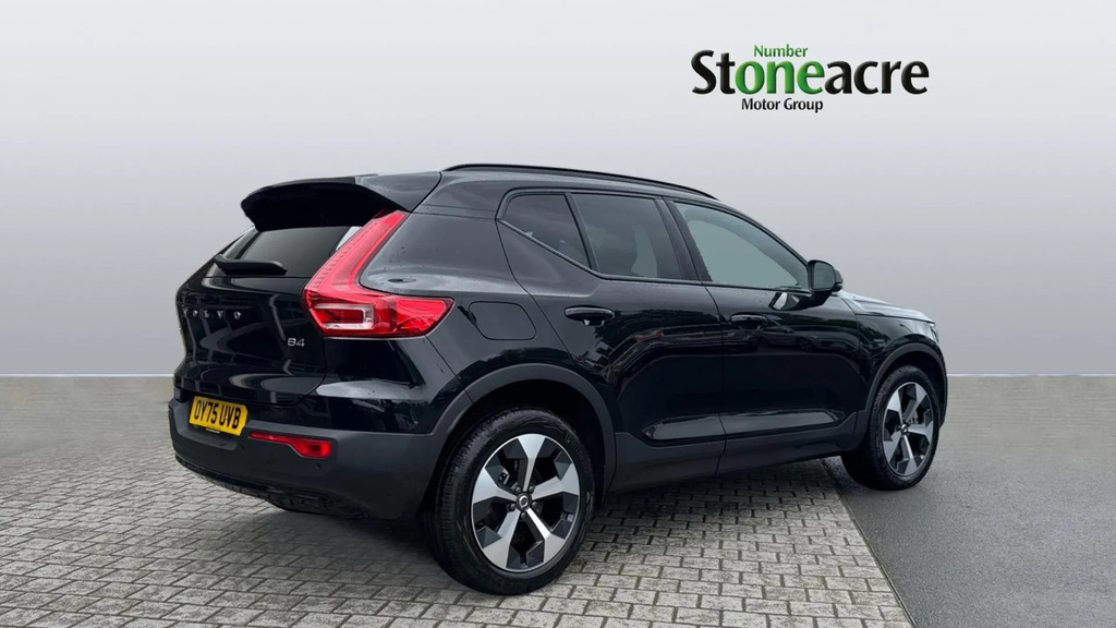 Volvo XC40 2.0 B4p Plus Dark OY75UVB #2