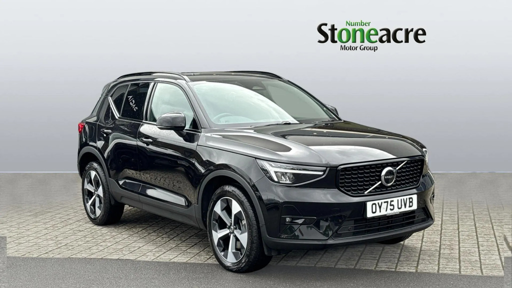 Volvo XC40 2.0 B4p Plus Dark OY75UVB