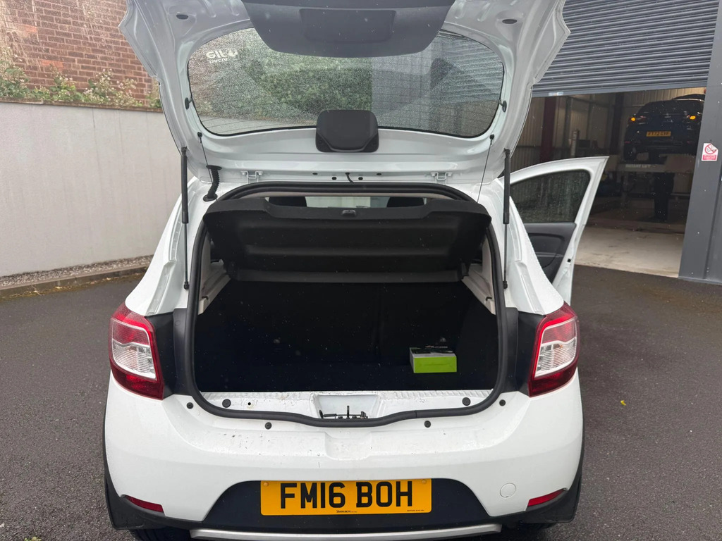 Dacia Sandero Stepway 0.9 Tce Laureate Hatchback Euro Silver #22