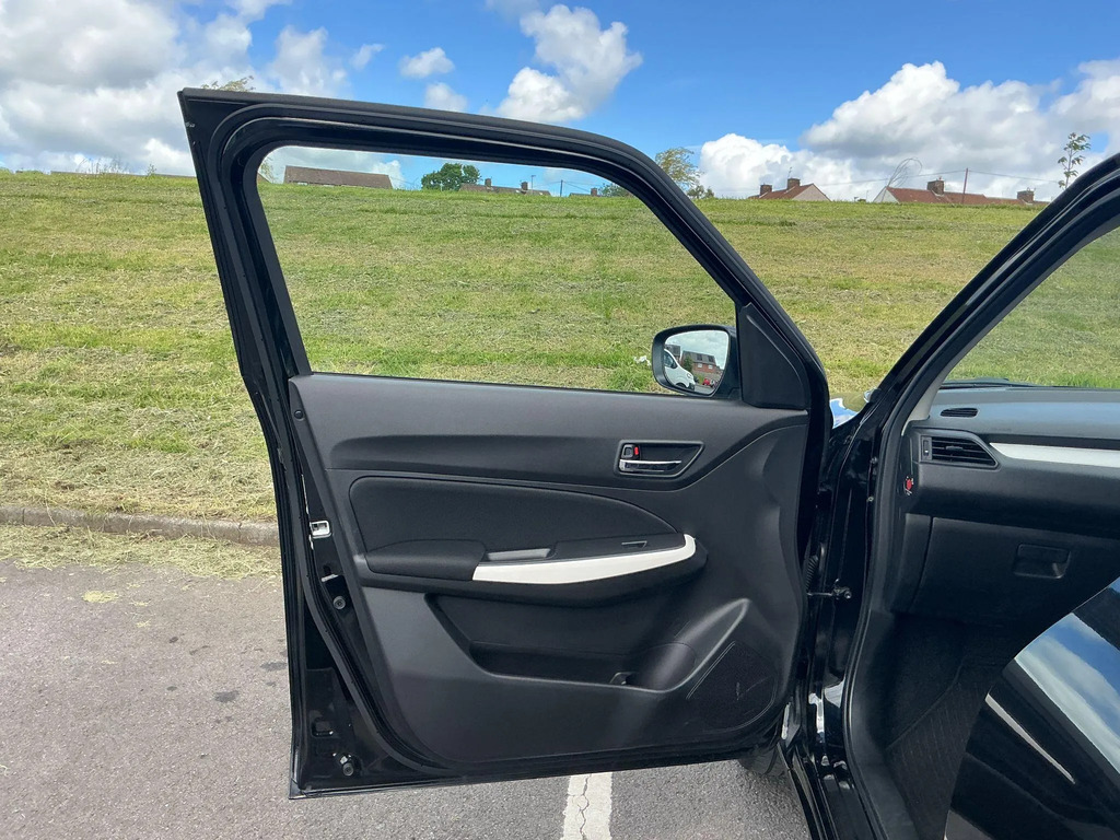 Suzuki Swift 1.2 Dualjet 83 12V Hybrid Sz-l  #15