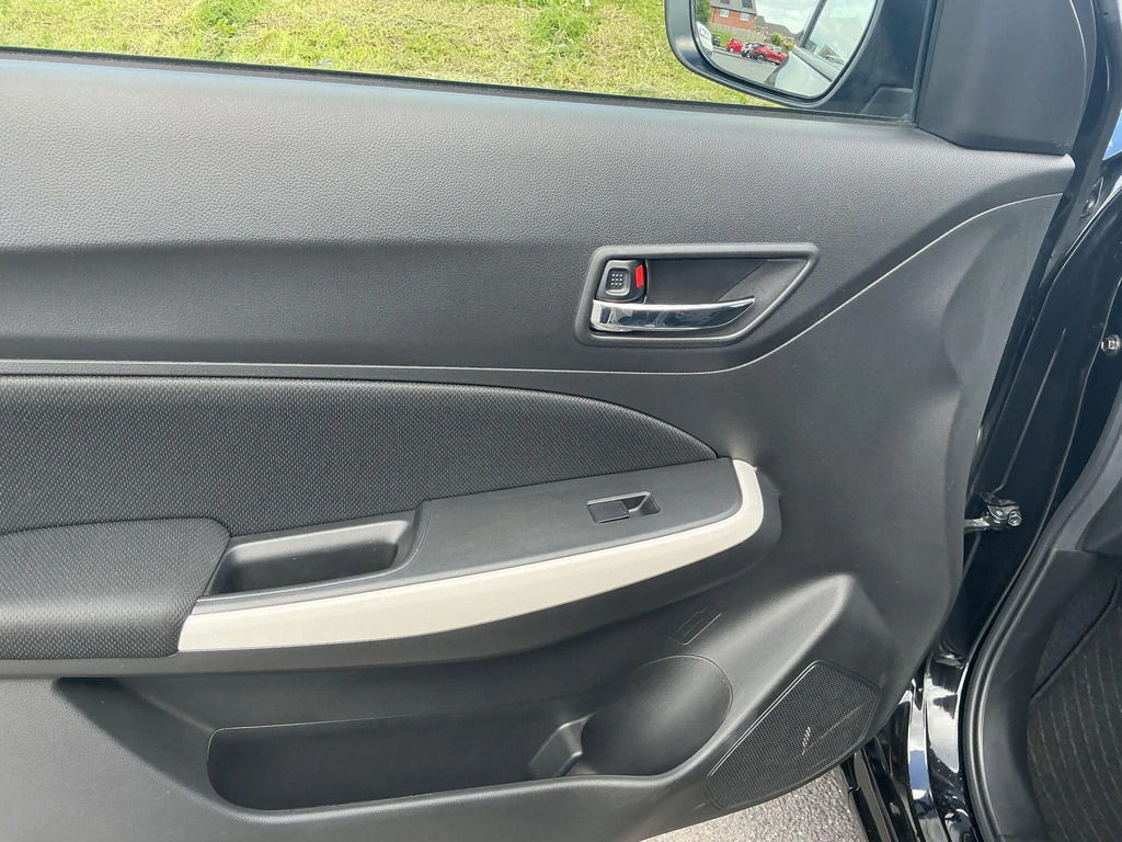 Suzuki Swift 1.2 Dualjet 83 12V Hybrid Sz-l  #16