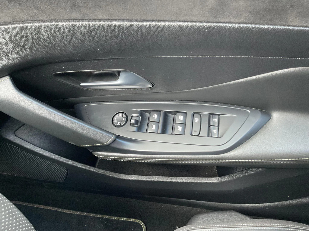 Peugeot 308 Gt 1.2 Puretech Green #28