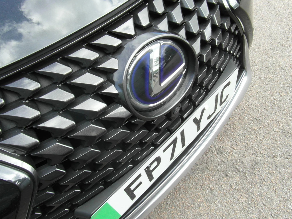 Lexus UX 250H 2.0 F-sport Cvt Nav Black #32