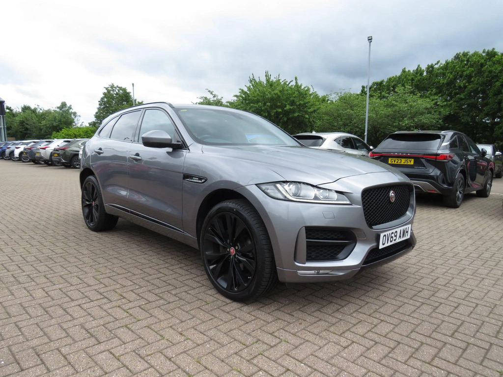 Jaguar F-Pace 2.0D 240 R-sport Awd Grey