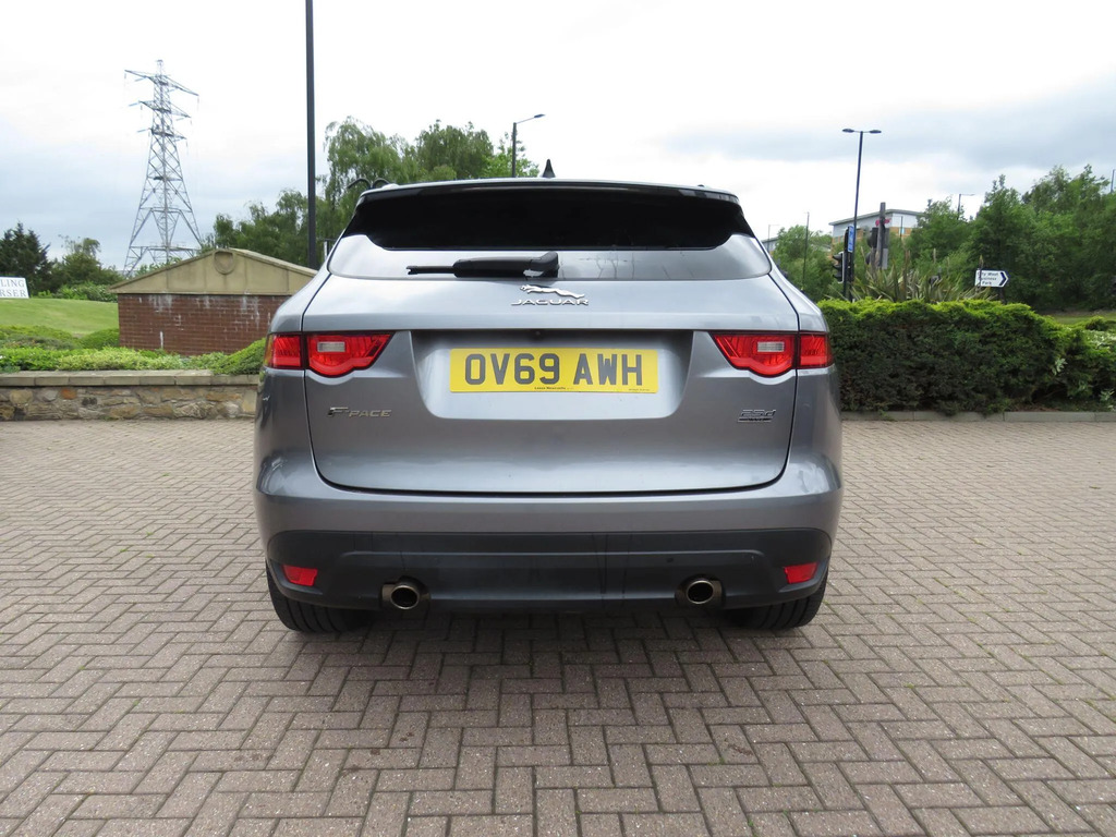 Jaguar F-Pace 2.0D 240 R-sport Awd Grey #4