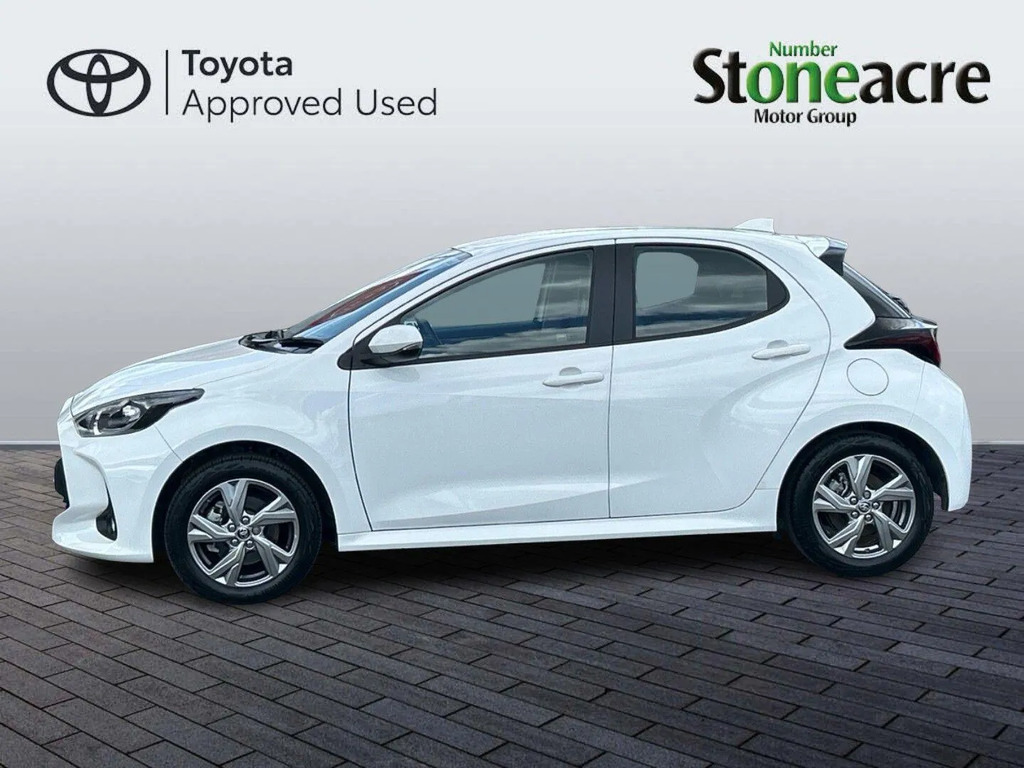 Toyota Yaris 1.5 Hybrid Icon Cvt #6
