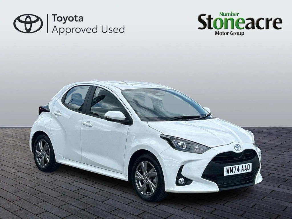 Toyota Yaris 1.5 Hybrid Icon Cvt