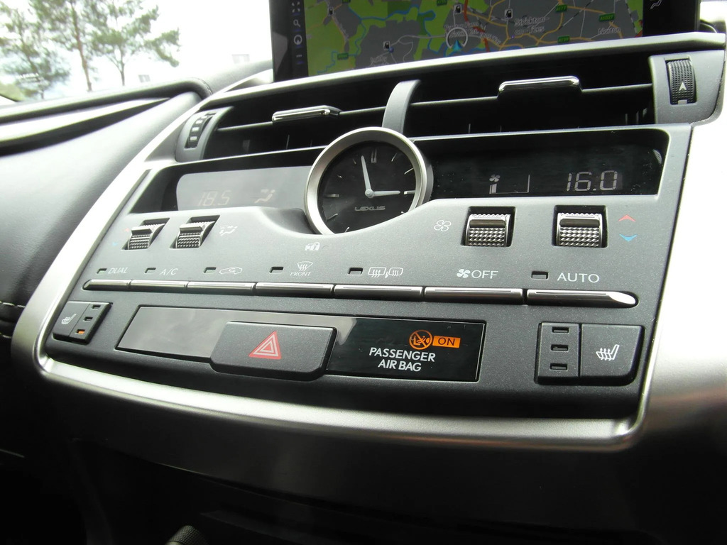 Lexus NX 300H 2.5 Cvt Premium Packleather Red #31