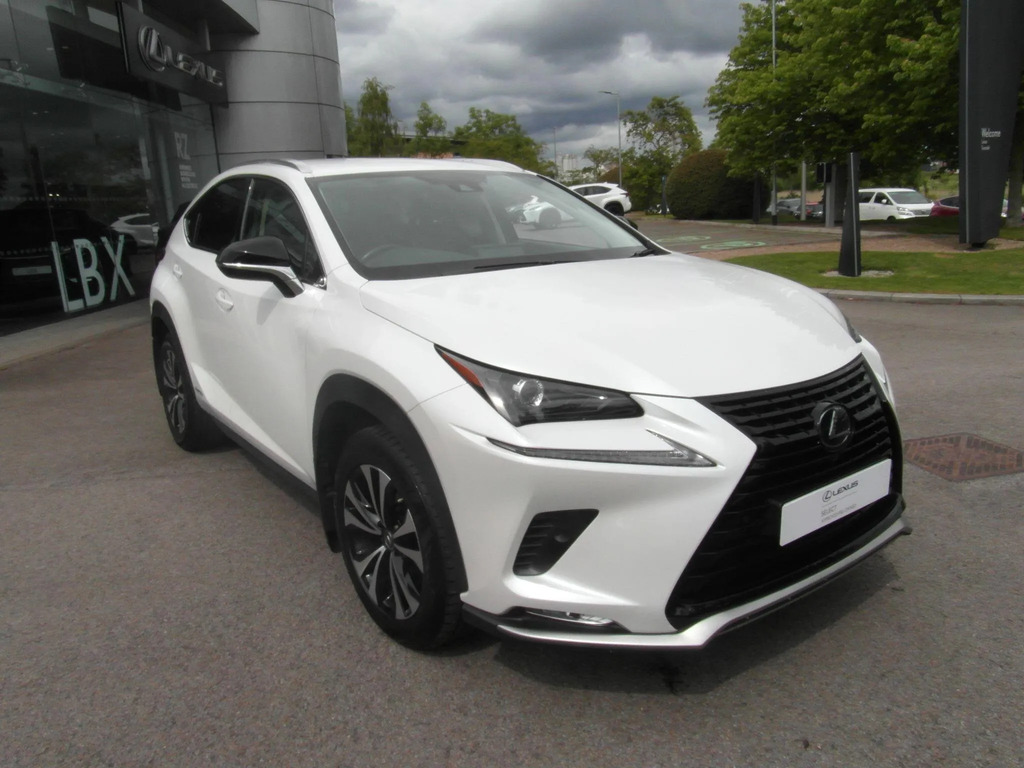 Lexus NX 300H 2.5 Cvt 8 Nav White