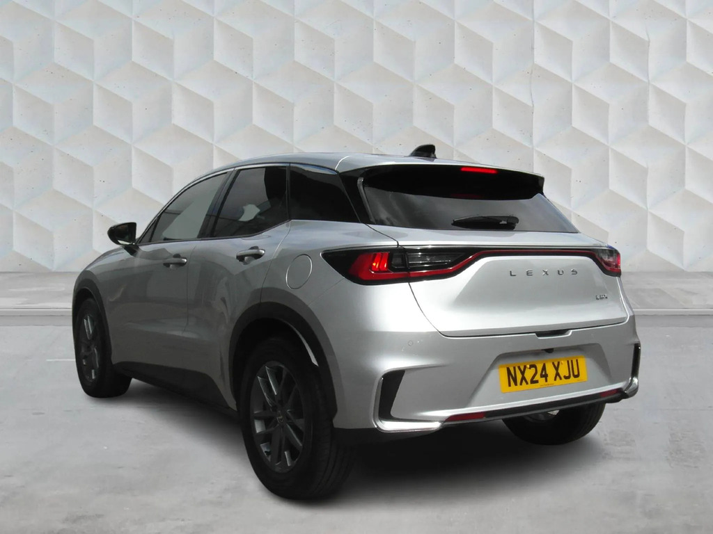 Lexus LBX 1.5 Vvt-ie Premium E-cvt Euro 6 Ss #4