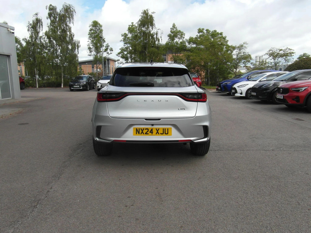 Lexus LBX 1.5 Vvt-ie Premium E-cvt Euro 6 Ss NX24XJU #6