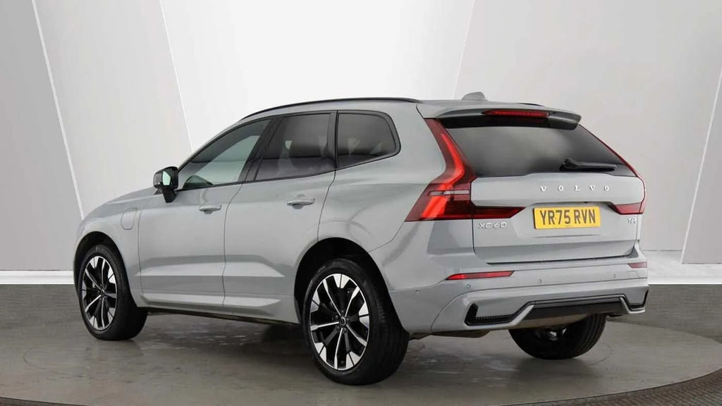 Volvo XC60 2.0 T6 18.8Kwh Plus Pro Awd Euro 6 Ss  #3