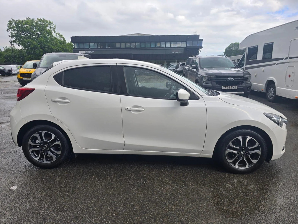Mazda 2 1.5 Sport Nav #2