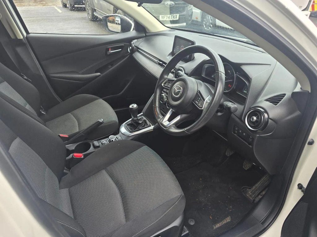 Mazda 2 Silver #10