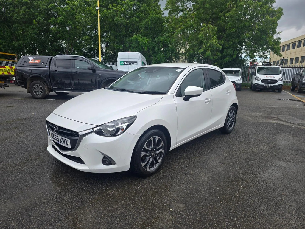 Mazda 2 Silver #7