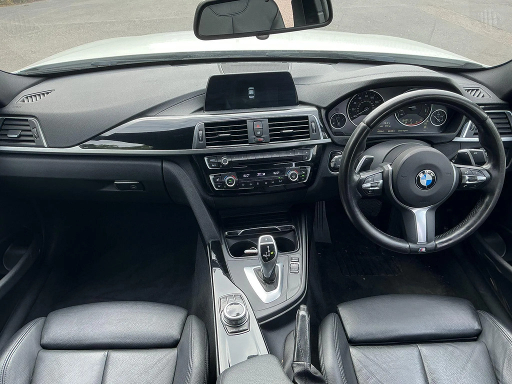 BMW 3 Series 320I Xdrive M Sport Touring U556534 White #7