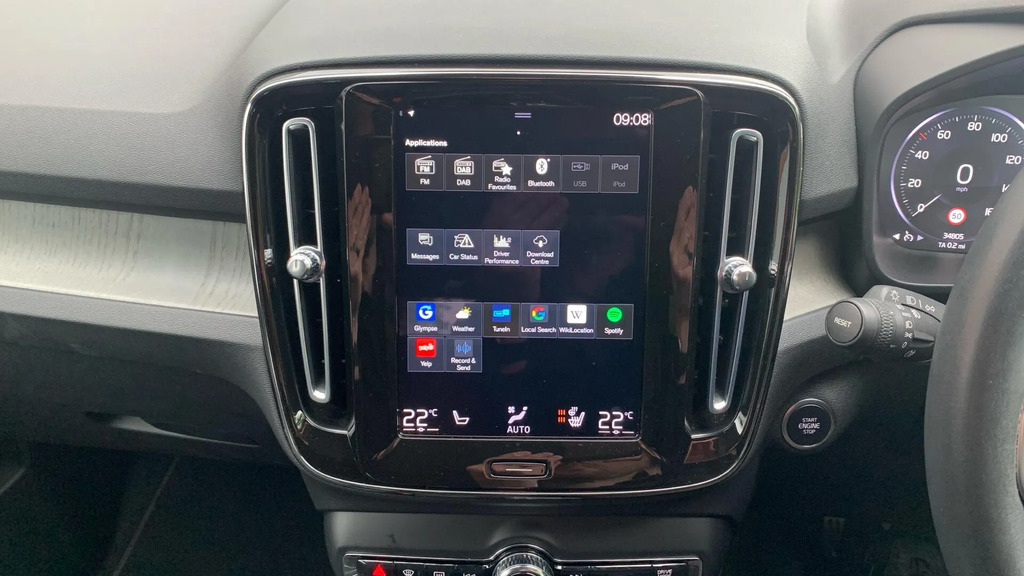Volvo XC40 R Design Pro White #12