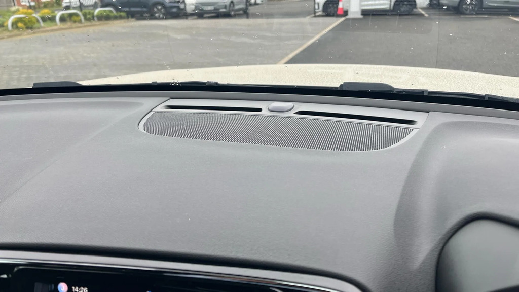 Volvo XC40 2.0 B4p Plus Dark Grey #25