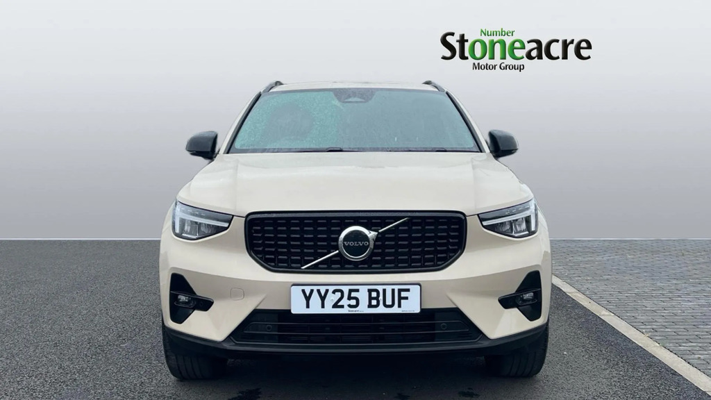 Volvo XC40 2.0 B4p Plus Dark Grey #8
