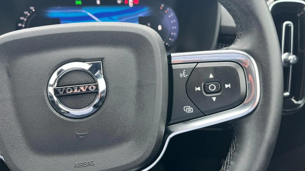Volvo XC40 2.0 B4p Plus Dark Grey #22