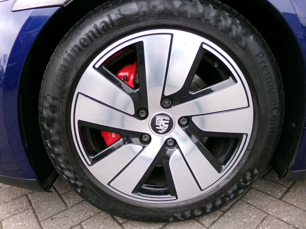 Porsche Taycan Red #25