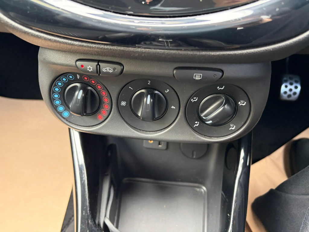 Vauxhall Corsa Se Blue #23