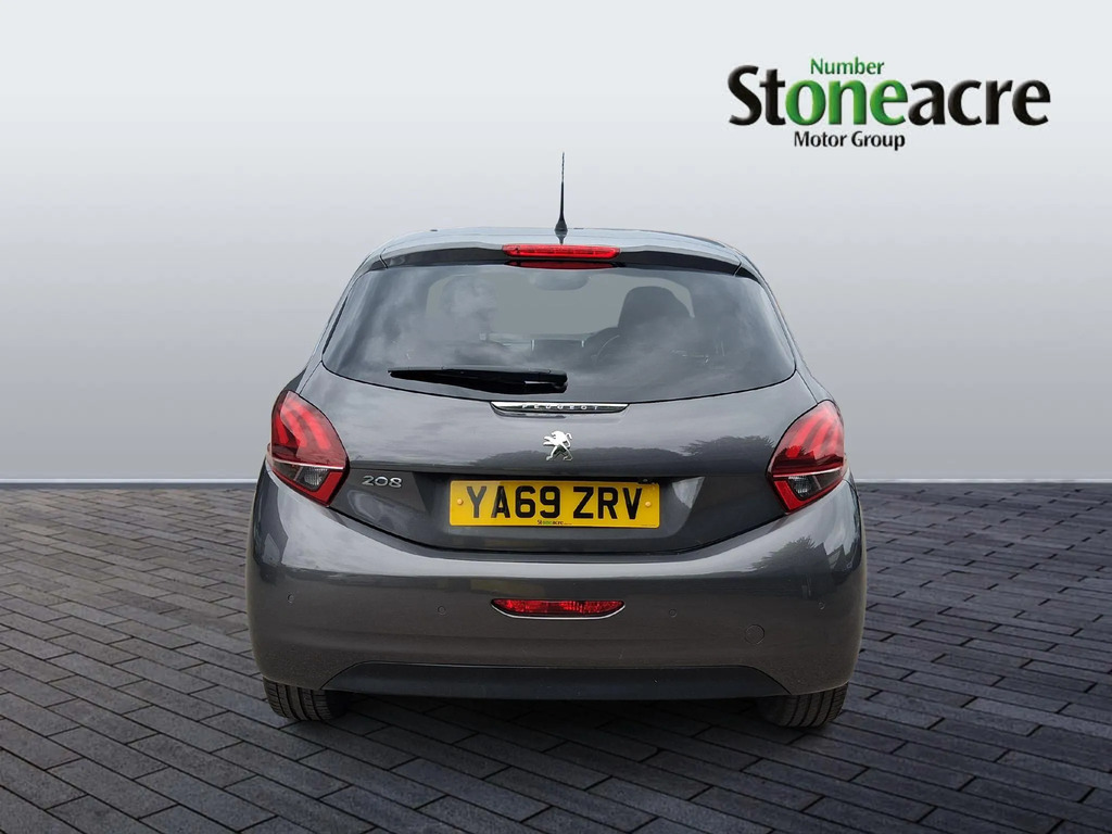 Peugeot 208 1.2 Puretech Tech Edition Hatchback Man  #4