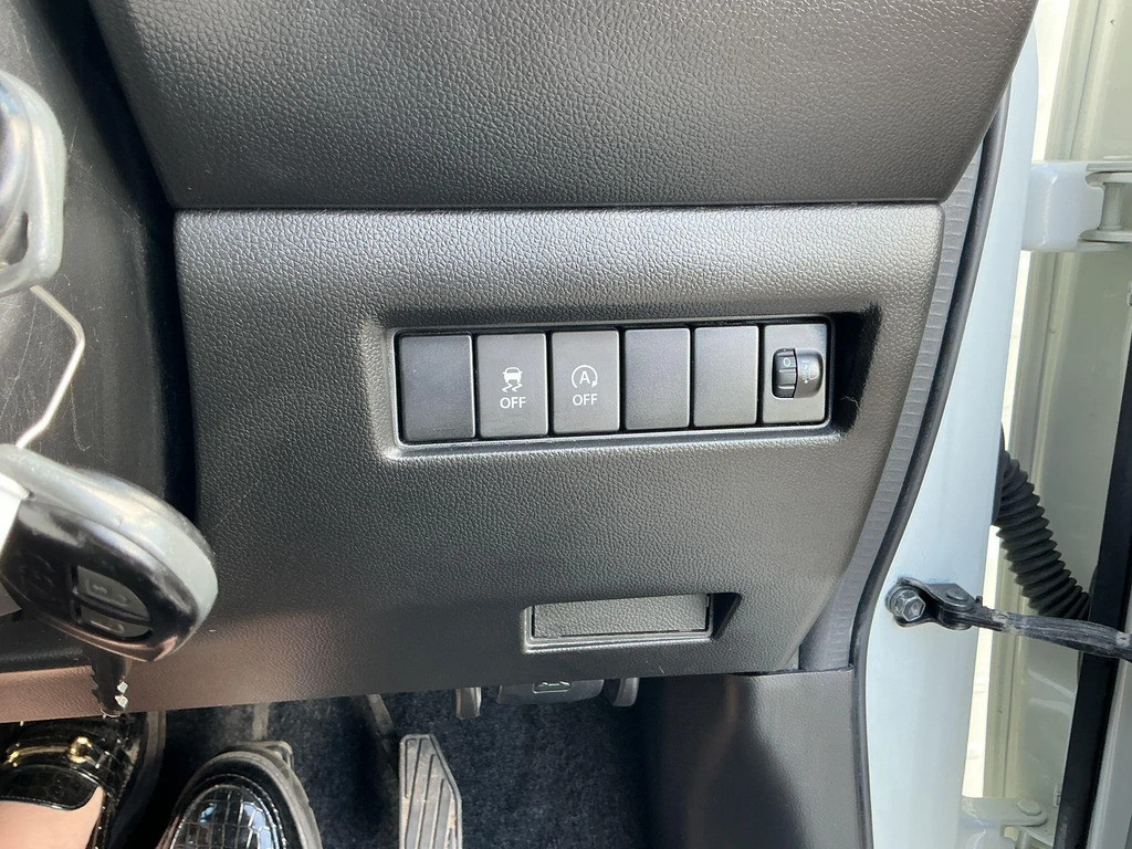 Suzuki Swift 1.2 Dualjet Shvs Sz3  #27