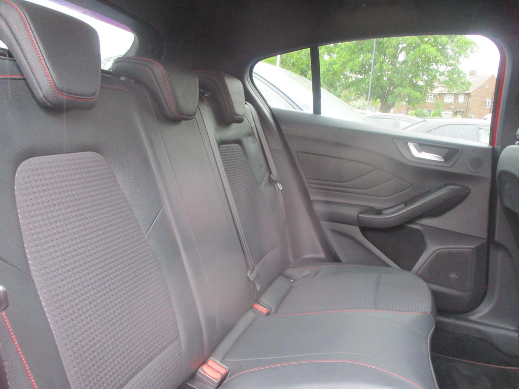 Ford Focus 1.0 Ecoboost 125 St-line Grey #15