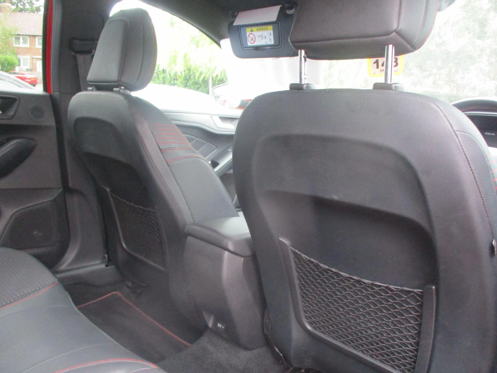 Ford Focus 1.0 Ecoboost 125 St-line Grey #16