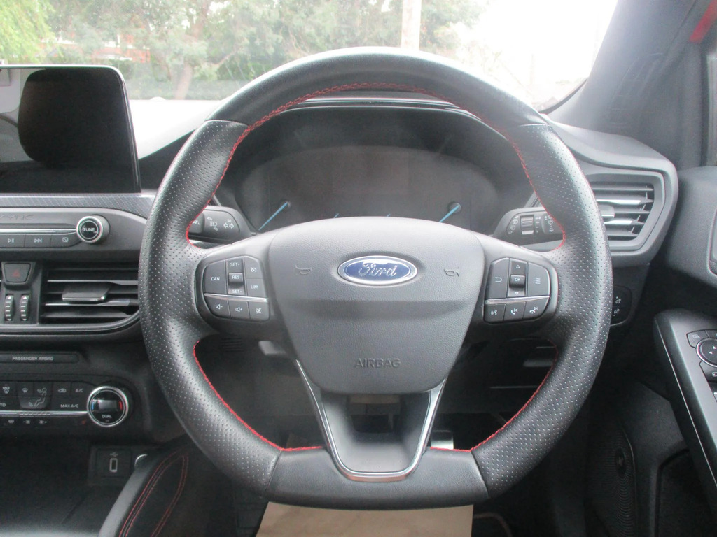 Ford Focus 1.0 Ecoboost 125 St-line Grey #35