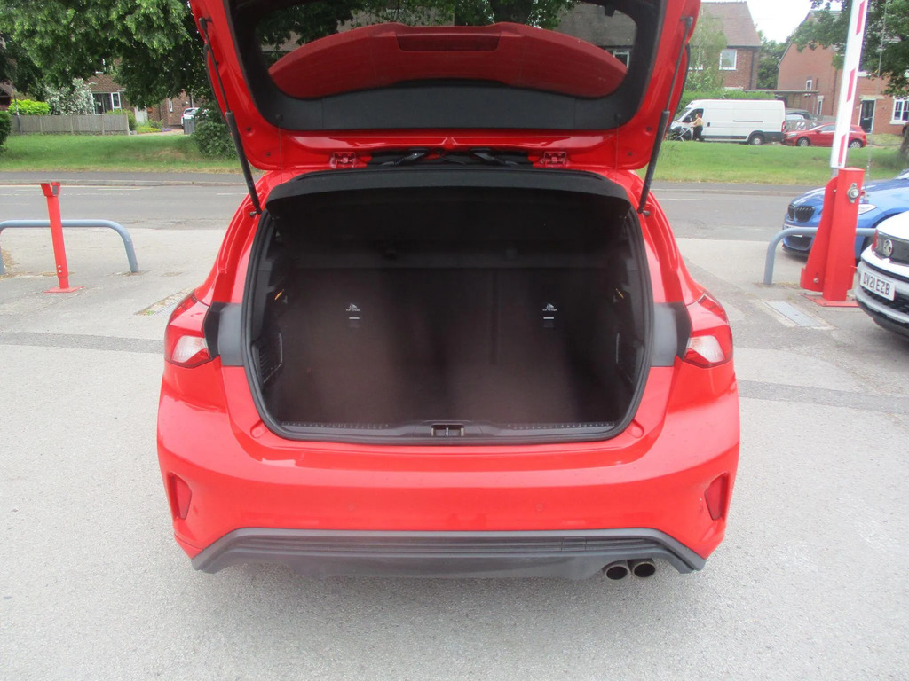 Ford Focus 1.0 Ecoboost 125 St-line Grey #10