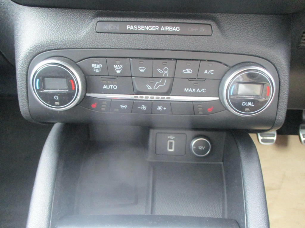 Ford Focus 1.0 Ecoboost 125 St-line Grey #39